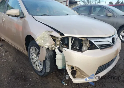 2012 Toyota Camry L z USA, uszkodzony, nr VIN 4T4BF1FK6CR261590